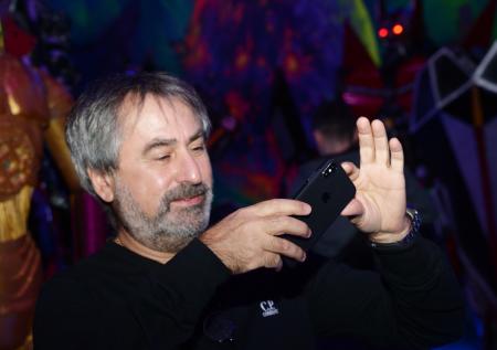Экс-продюсер Черниковой раскрыл, запрещал ли ей контракт выходить замуж