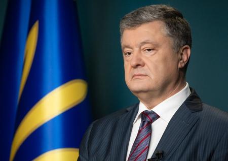 Порошенко рассказал, почему не смог обменять Сенцова