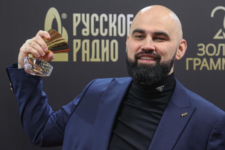 Артем Умрихин