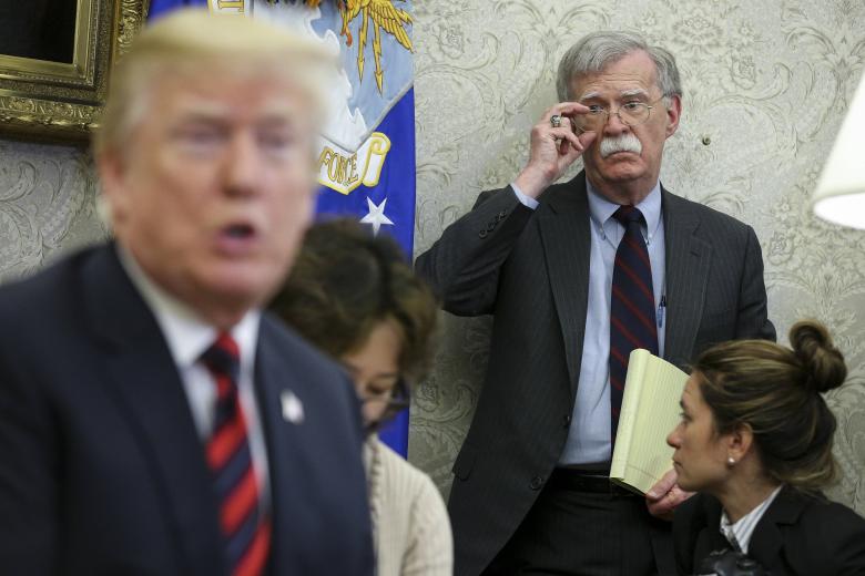 Дональд Трамп и Джон Болтон