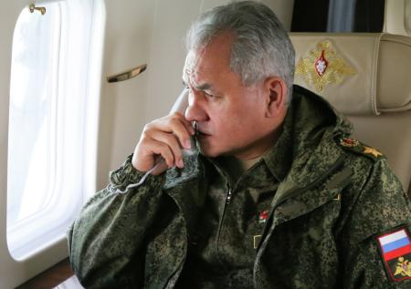 Шойгу обсудил с главой Пентагона ситуацию на Украине