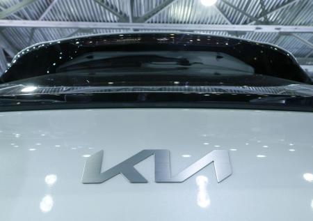 Автоэксперт объяснил, зачем Kia зарегистрировала новые бренды в России