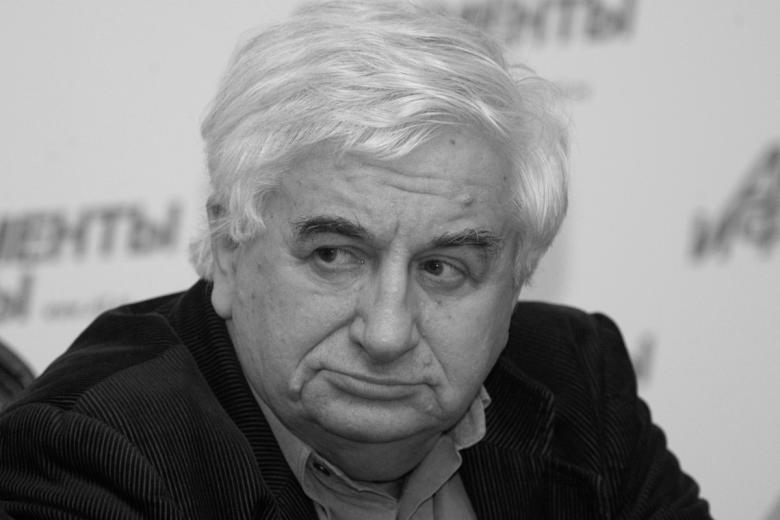 Юрий Богомолов