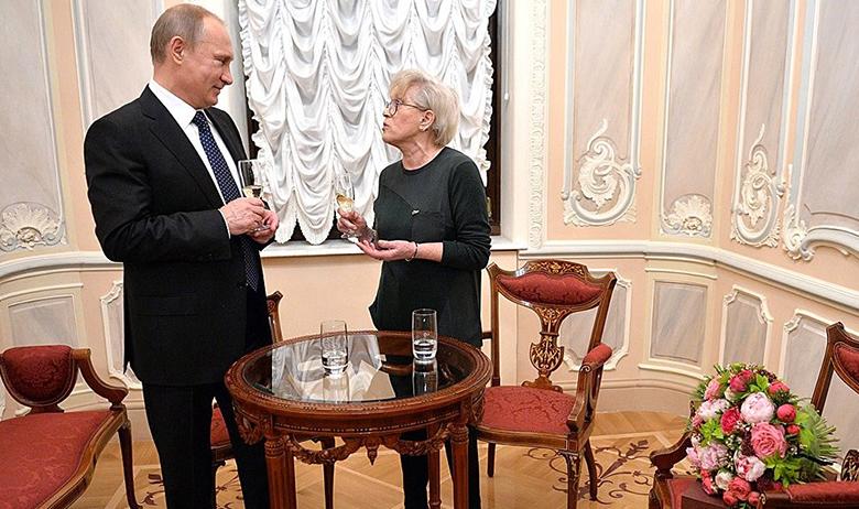 Владимир Путин и Алиса Фрейндлих