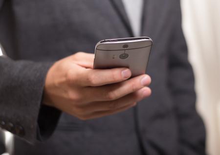Motorola выпустит смартфон с белорусским названием