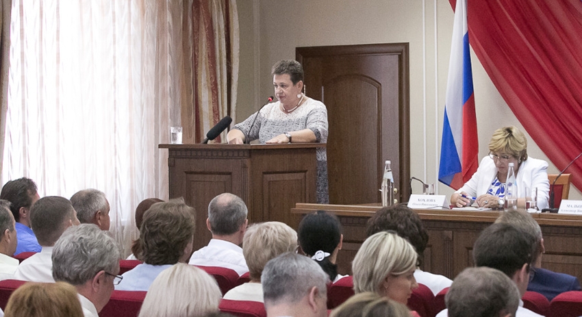 Губернатор Владимирской области Светлана Орлова