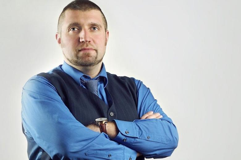 Дмитрий Потапенко