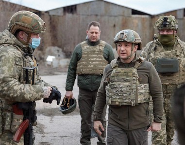 Полковник ФСБ усомнился в том, что Зеленский покинул Украину