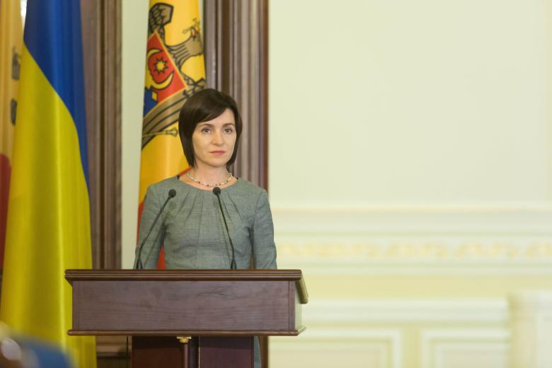 Майя Санду