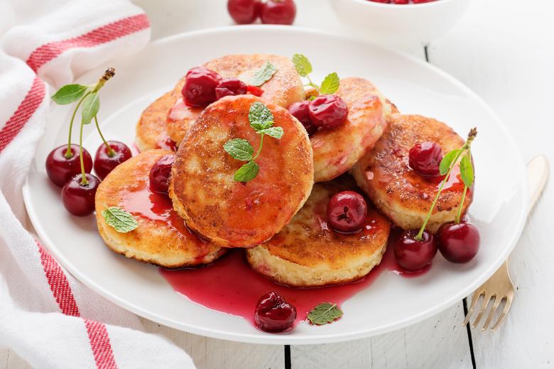 Сырники с вишней