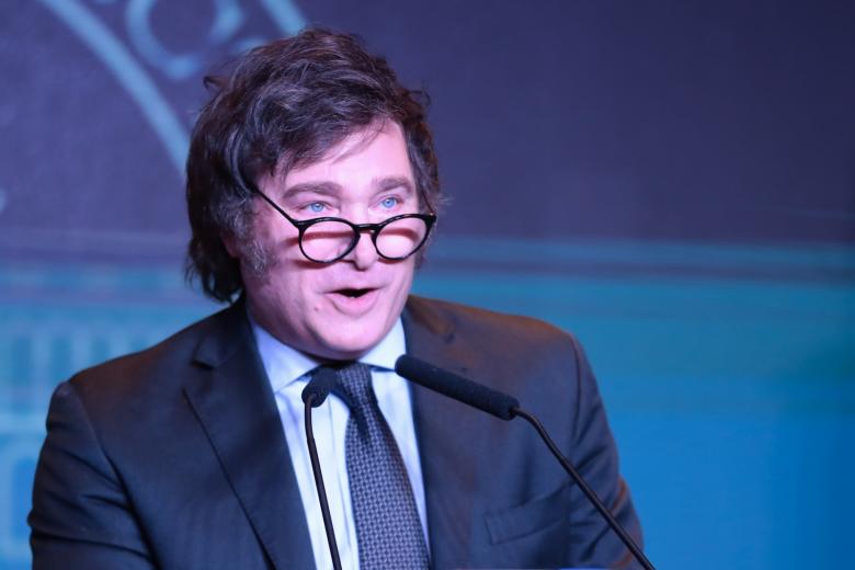Хавьер Милей