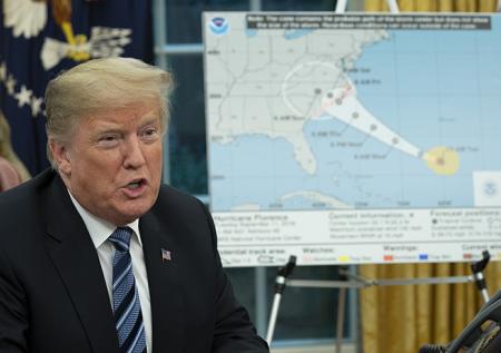 Трамп обратился к семьям погибших от урагана «Флоренс»