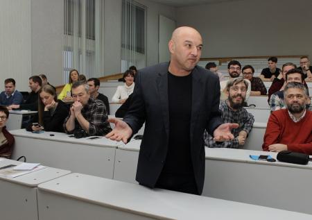 «Путин — это джентльменский набор из военных мемуаров и русской классики»