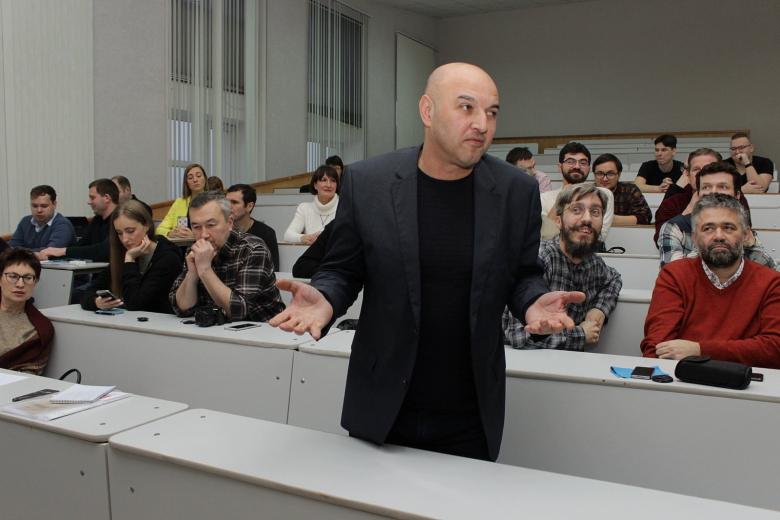 Алексей Колобродов