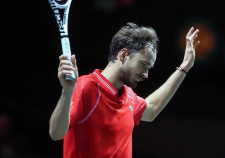 Теннисист Медведев стал победителем турнира ATP в Роттердаме 
