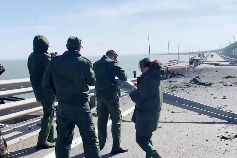 Пожар на Крымском мосту
