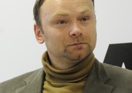 Суд арестовал политолога Фёдора Крашенинникова за неуважение к власти