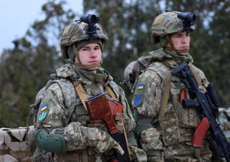 Экс-депутат Рады предупредил украинцев о введении военного положения