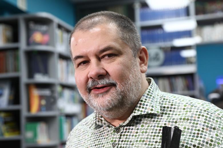 Писатель-фантаст Сергей Лукьяненко