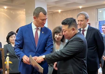 Дегтярев показал Ким Чен Ыну спецвыпуск журнала «Корея» за 1984 год