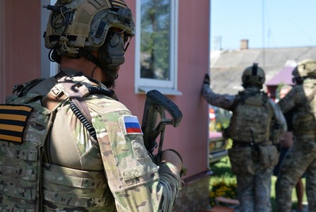 Военный эксперт объяснил за счет кого пополнится российская армия
