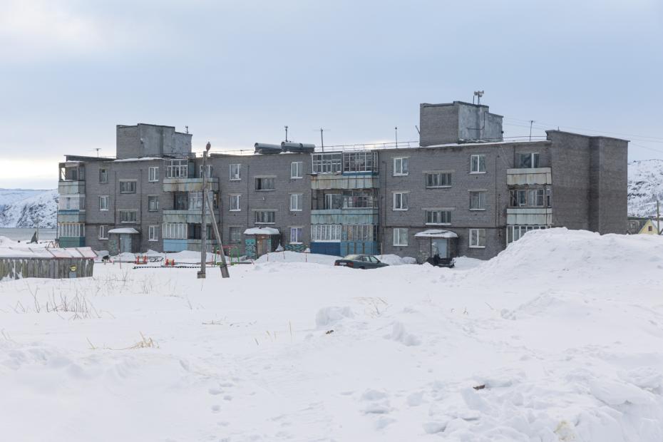 Жилой дом на самом краю в Лодейном.