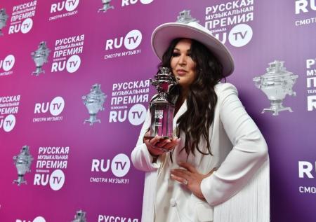 Певице Дубцовой вызвали скорую домой