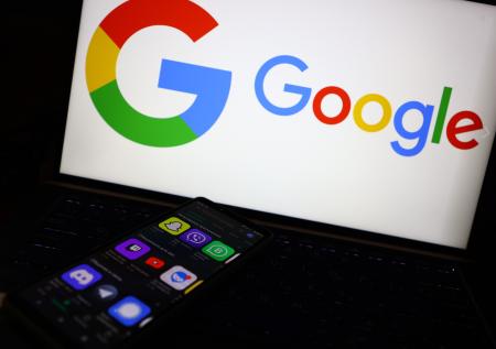 Google исправил ошибку сервиса при переводе фразы «dear russians»