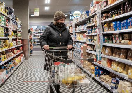 Карты на стол: кого государство поддержит продуктами