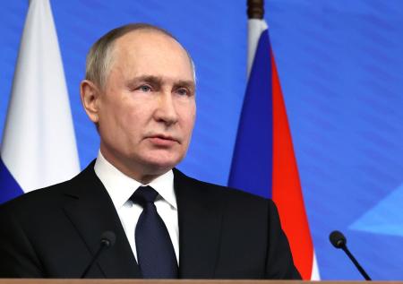 Путин назвал актуальной для Союзного государства защиту информресурсов