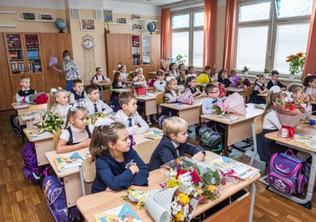 Более 40 детей отравились в школе в Чувашии