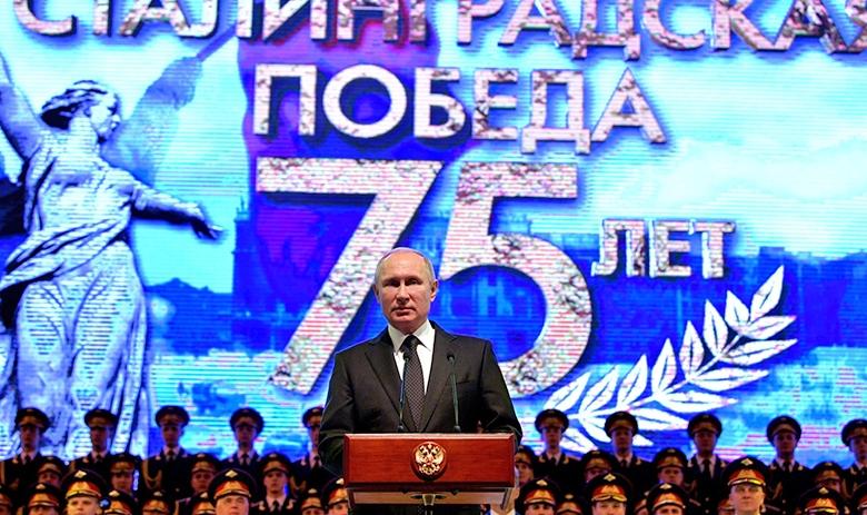 Выступление Путина перед ветеранами Сталинградской битвы