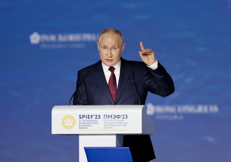 Названы самые обсуждаемые персоны ПМЭФ