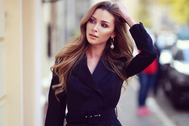 Анна Заворотнюк
