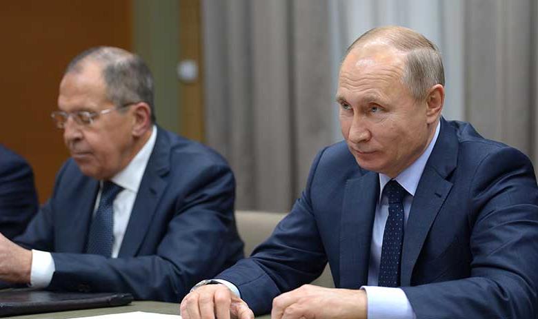 Глава МИД РФ Сергей Лавров и президент РФ Владимир Путин