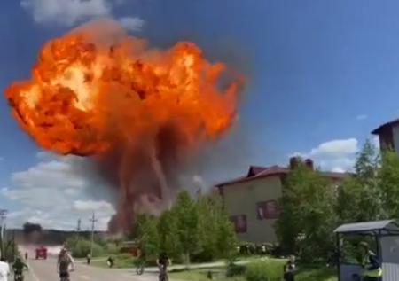 Газовоз взорвался на АЗС в Свердловской области