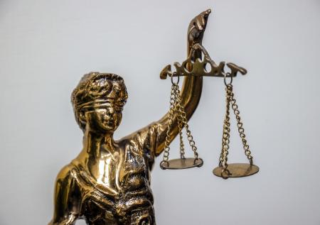 Юрист объяснил, при каких условиях Гуф будет лишен родительских прав