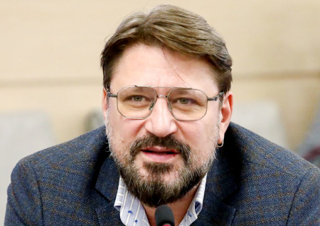 «Я устала пить»: молодая жена Логинова потребовала развода