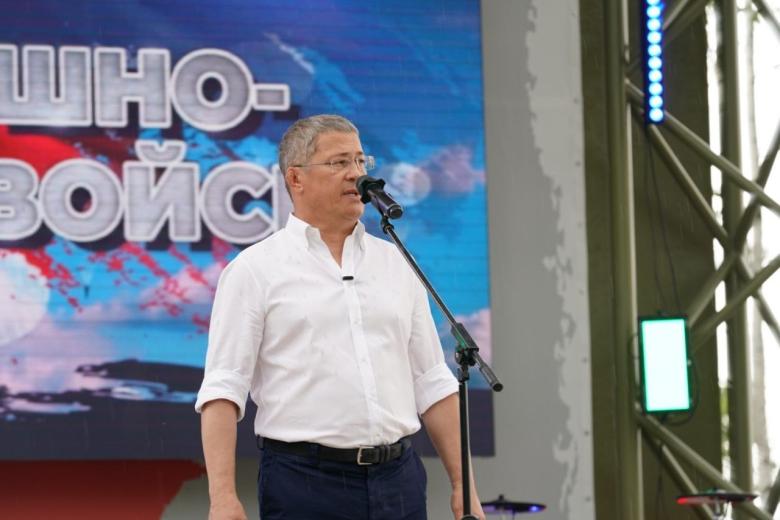 Радий Хабиров