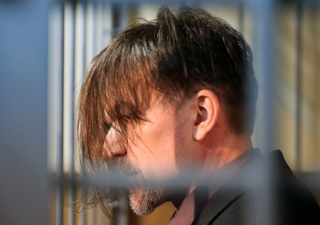 Соседи рассказали, как хозяин арсенала под Гатчиной убил собаку