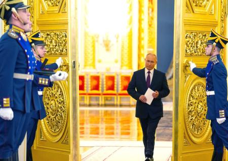 Есть ли альтернатива Путину и надо ли ему выдвигаться на выборы 2024 года