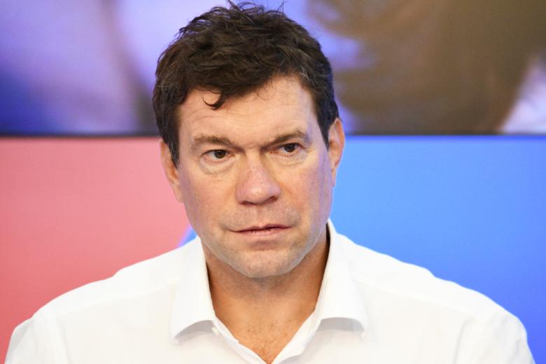Олег Царев