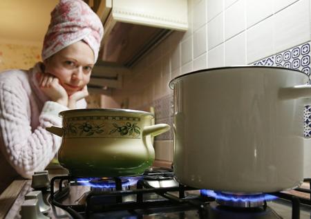 «Лучше бы о снижении тарифов подумали»