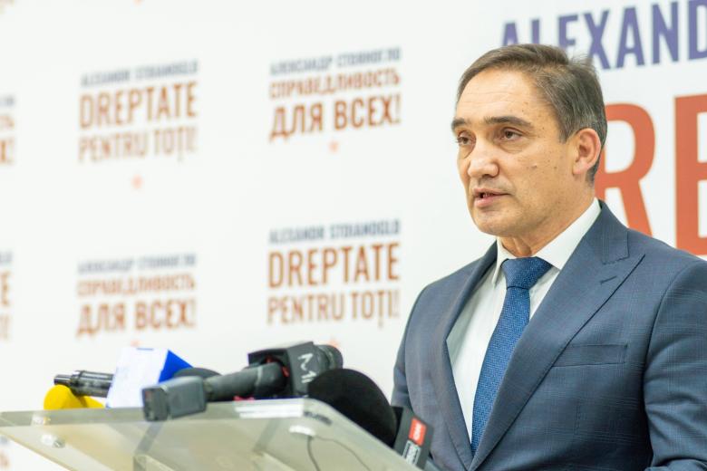 Александр Стояногло 