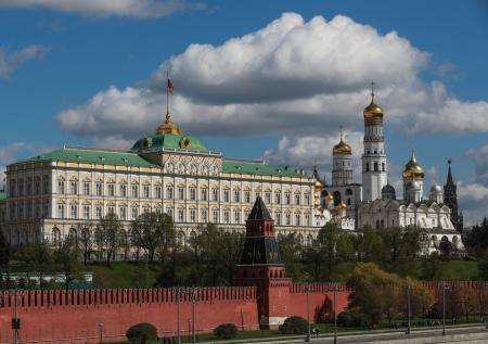 В Кремле ответили на вопрос о политической сатире в России
