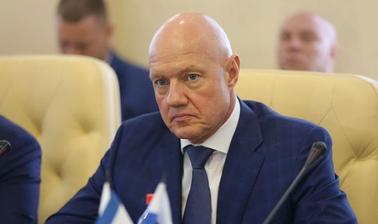 Виталий Нахлупин