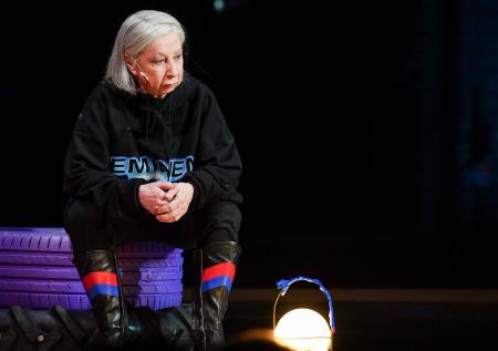 Ахеджакова объяснила, кто «натравил» на неё ветеранов войны