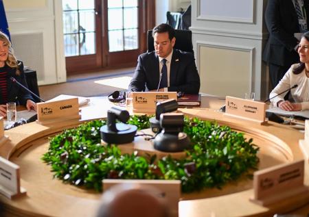 В проект итогового коммюнике G7 не включил новые санкции в отношении России