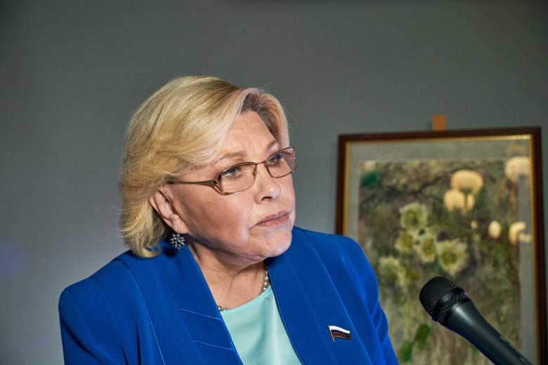 Елена Драпеко