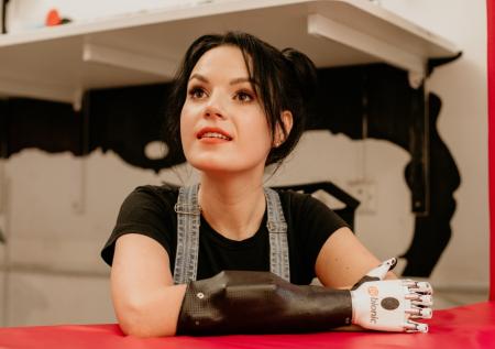 Лишившаяся руки Маргарита Грачева поддержала Романа Костомарова